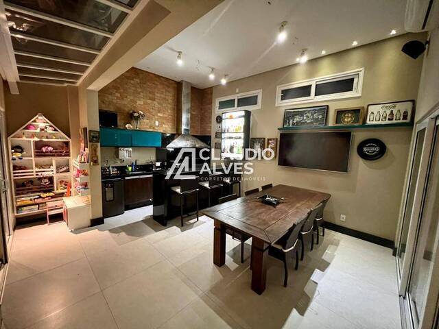 #5114 - CASA para Compra em Feira de Santana - BA