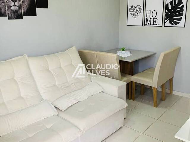 CASA EM CONDOMÍNIO para Compra em Feira de Santana - 3