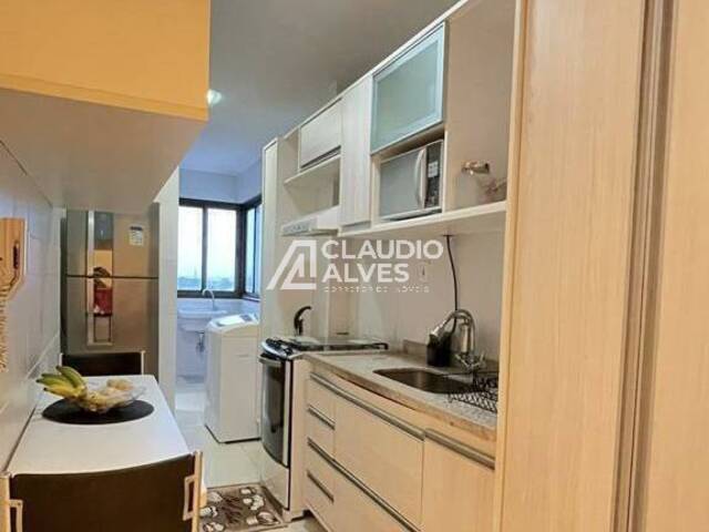 APARTAMENTO para Compra em Feira de Santana - 3