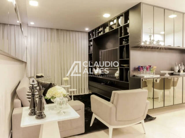 APARTAMENTO para Compra em Feira de Santana - 3