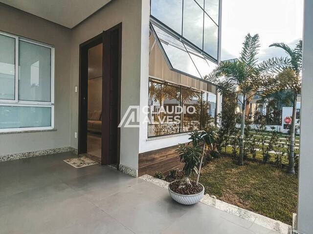 #5589 - CASA EM CONDOMÍNIO para Compra em Feira de Santana - BA