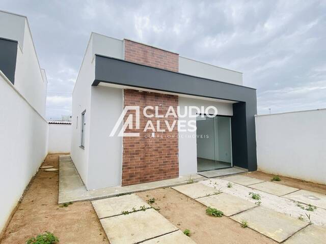 CASA para Compra em Feira de Santana - 2