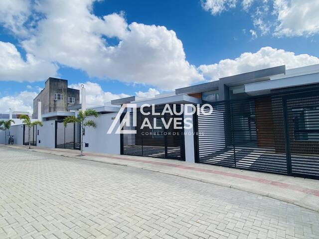 CASA para Compra em Feira de Santana - 2