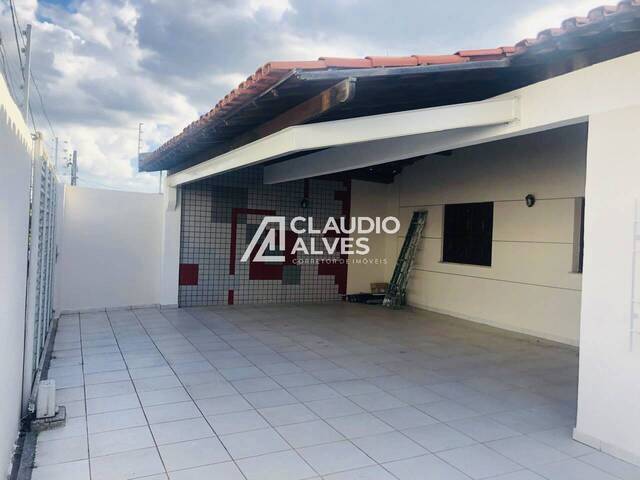 #6299 - CASA para Compra em Feira de Santana - BA
