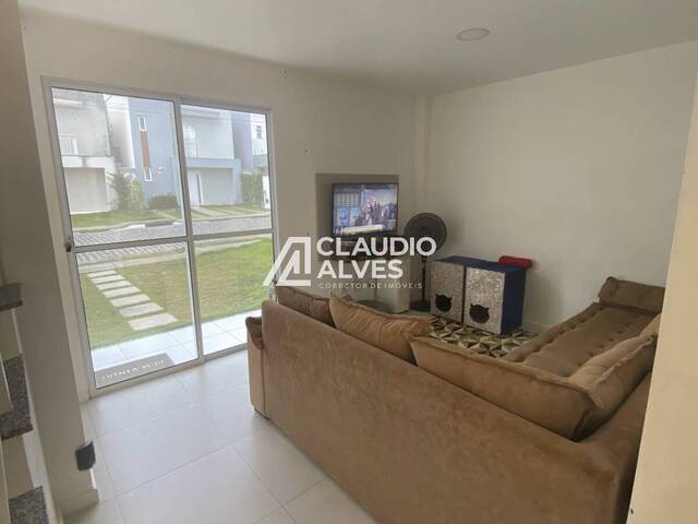 #6340 - CASA EM CONDOMÍNIO para Compra em Feira de Santana - BA