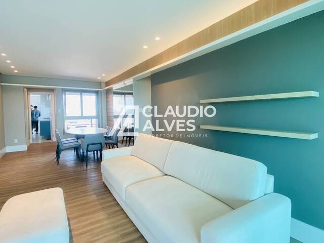 APARTAMENTO para Compra em Feira de Santana - 4