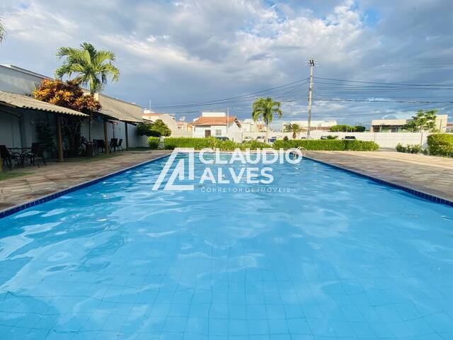 #6381 - CASA EM CONDOMÍNIO para Compra em Feira de Santana - BA