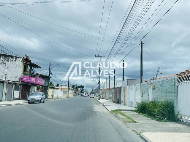 #6399 - CASA para Compra em Feira de Santana - BA
