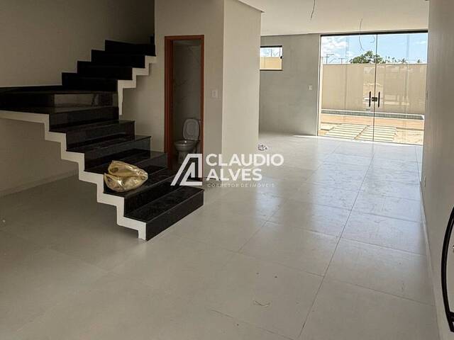 #6413 - CASA para Compra em Feira de Santana - BA