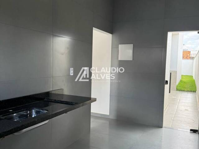 CASA para Compra em Feira de Santana - 5
