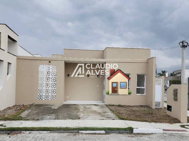 #6442 - CASA EM CONDOMÍNIO para Aluguel em Feira de Santana - BA