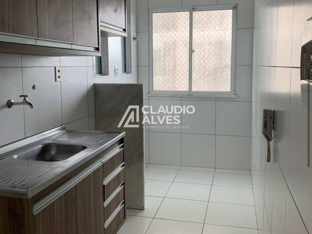 APARTAMENTO para Aluguel em Feira de Santana - 5
