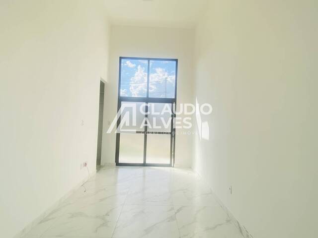 #6495 - CASA EM CONDOMÍNIO para Compra em Feira de Santana - BA
