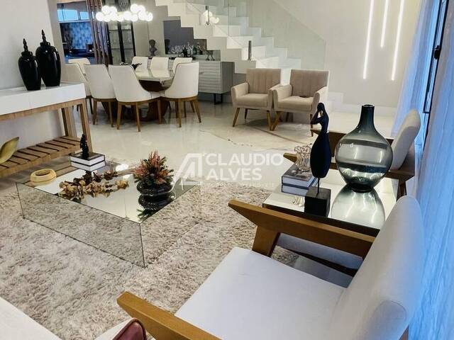 #6523 - CASA EM CONDOMÍNIO para Compra em Feira de Santana - BA