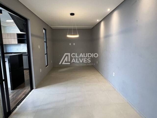 CASA EM CONDOMÍNIO para Compra em Feira de Santana - 4