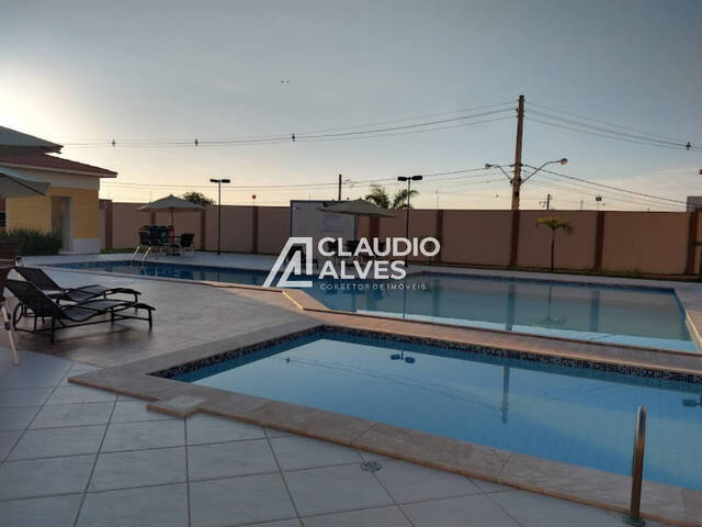 APARTAMENTO para Aluguel em Feira de Santana - 4