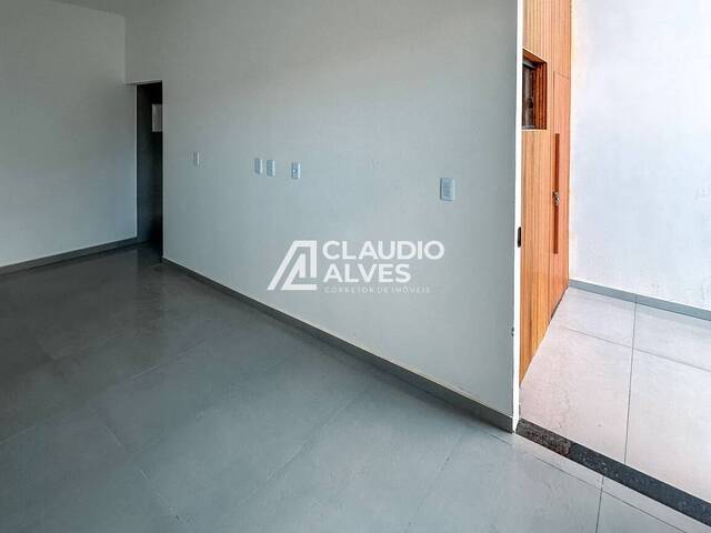 CASA para Compra em Feira de Santana - 4