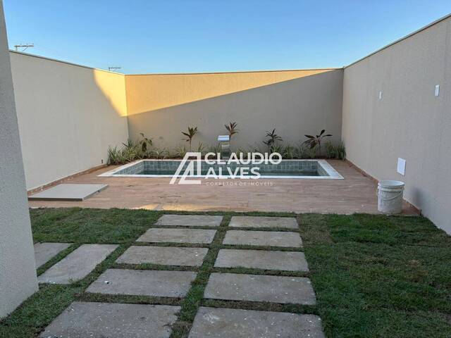 #6488 - CASA para Compra em Feira de Santana - BA - 3