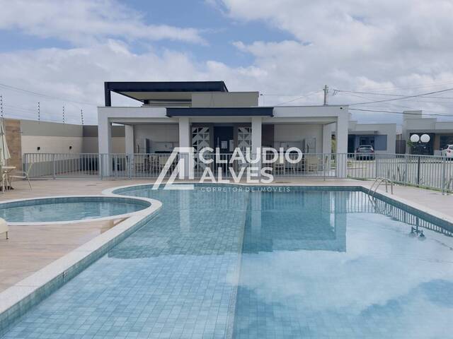 CASA EM CONDOMÍNIO para Compra em Feira de Santana - 4