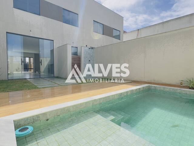 #6587 - CASA para Compra em Feira de Santana - BA