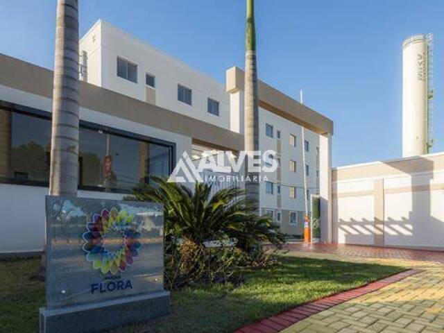 APARTAMENTO para Compra em Feira de Santana - 2