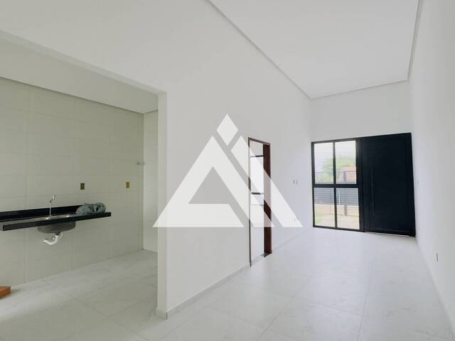 CASA para Compra em Feira de Santana - 4