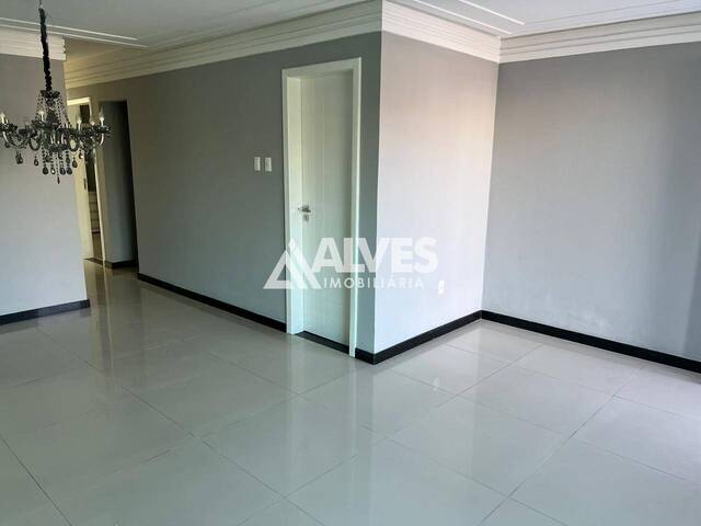 CASA EM CONDOMÍNIO para Compra em Feira de Santana - 5