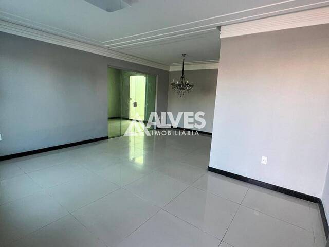 #6706 - CASA EM CONDOMÍNIO para Compra em Feira de Santana - BA