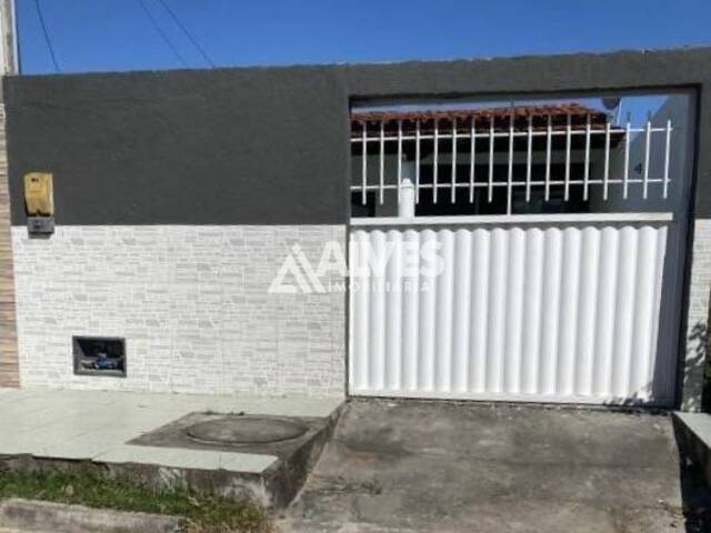 #6718 - CASA para Compra em Feira de Santana - BA