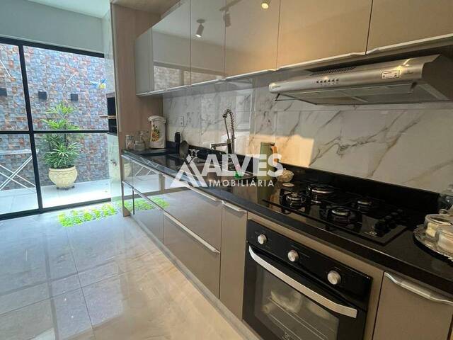 CASA para Compra em Feira de Santana - 4