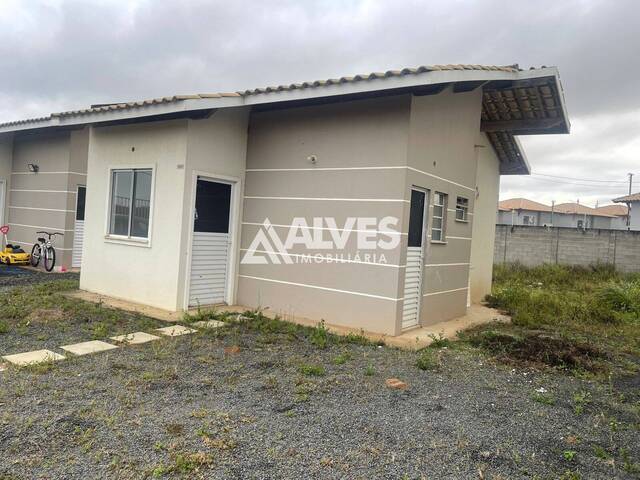 CASA para Compra em Feira de Santana - 2