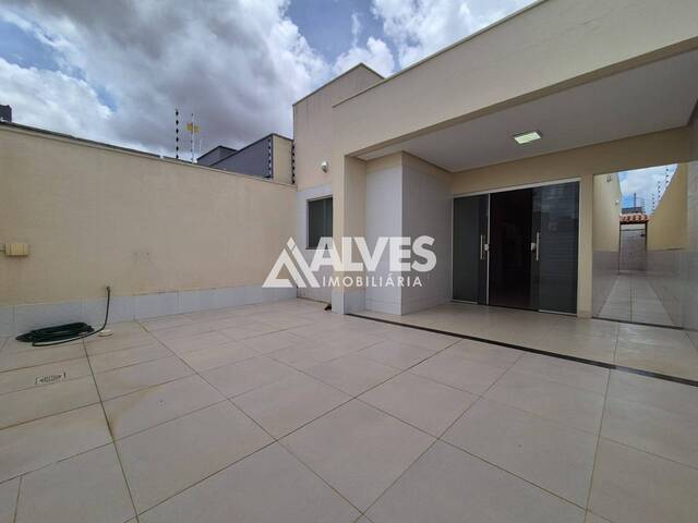 #6756 - CASA para Compra em Feira de Santana - BA