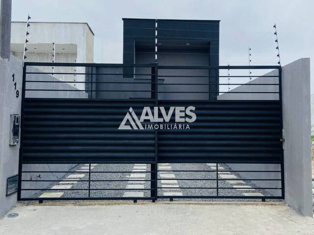 #6759 - CASA para Compra em Feira de Santana - BA
