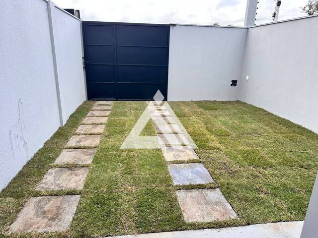 CASA para Compra em Feira de Santana - 4