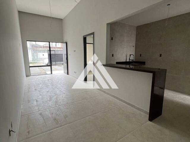 CASA para Compra em Feira de Santana - 4