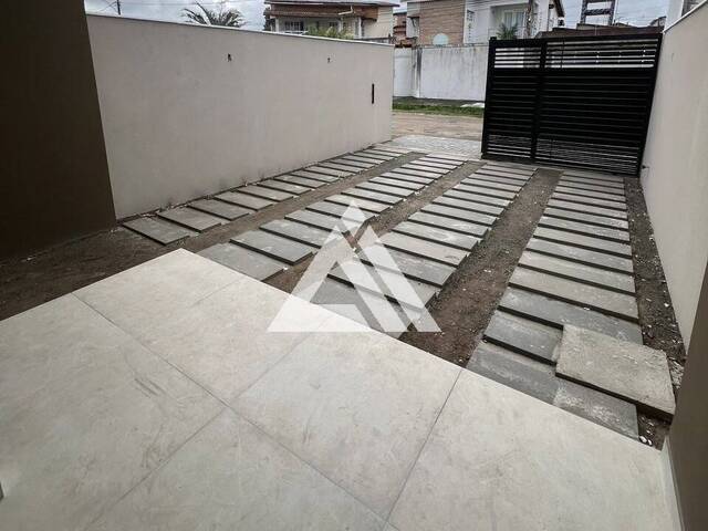 CASA para Compra em Feira de Santana - 2