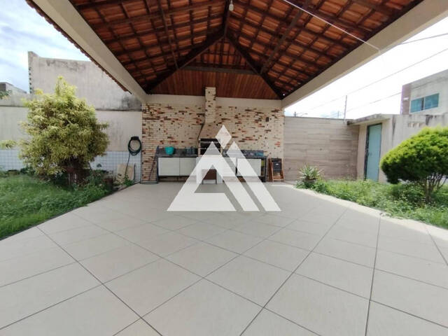 CASA para Compra em Feira de Santana - 3