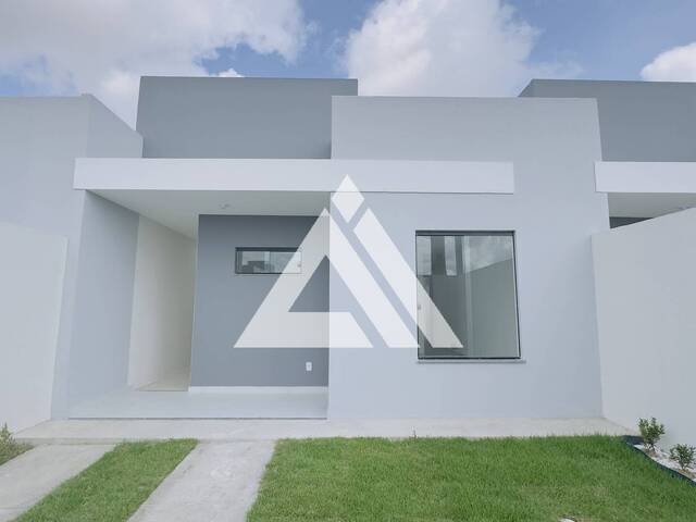 CASA para Compra em Feira de Santana - 2