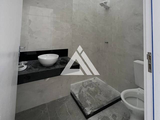 CASA para Compra em Feira de Santana - 5