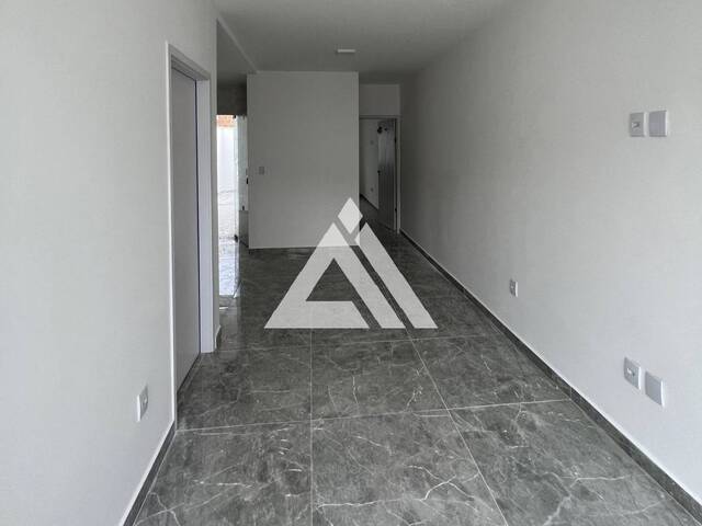 CASA para Compra em Feira de Santana - 3