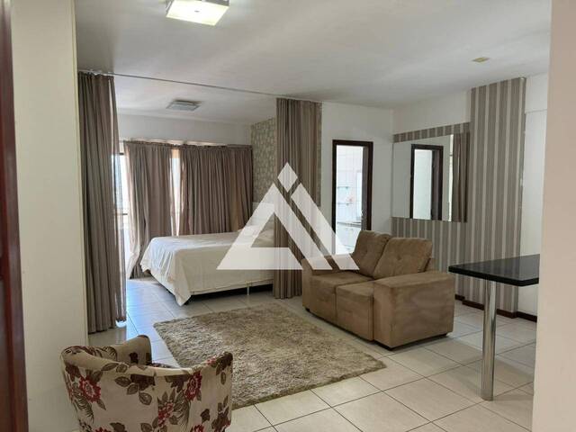 APARTAMENTO para Compra em Feira de Santana - 4