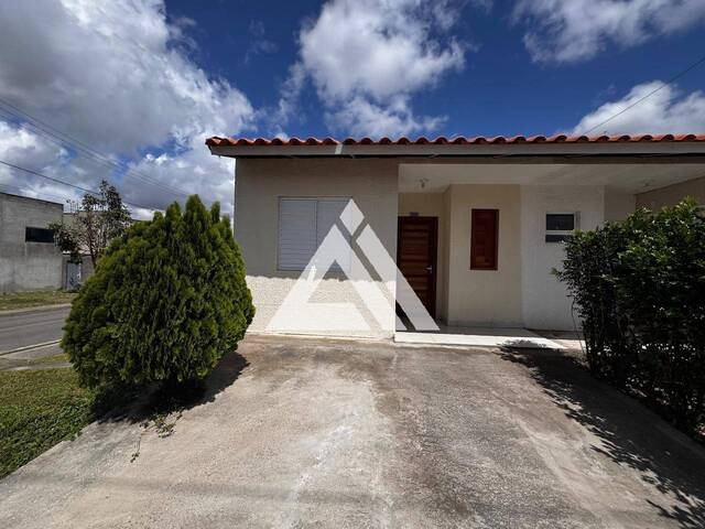 CASA EM CONDOMÍNIO para Compra em Feira de Santana - 2