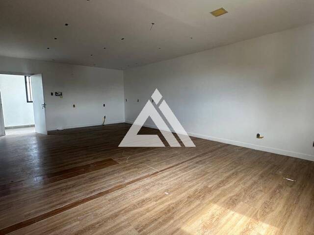 SALA para Aluguel em Feira de Santana - 2