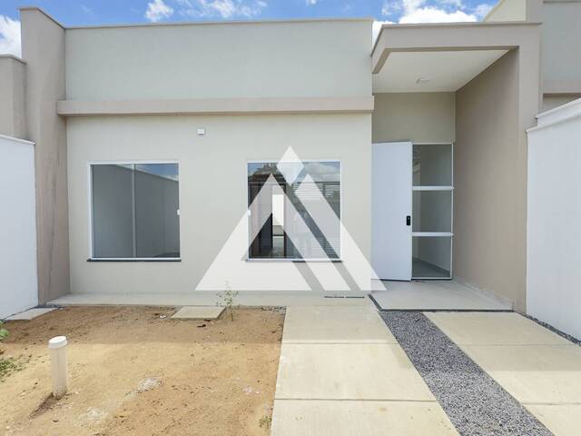 CASA para Compra em Feira de Santana - 2