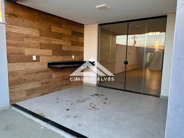 CASA EM CONDOMÍNIO para Compra em Feira de Santana - 5