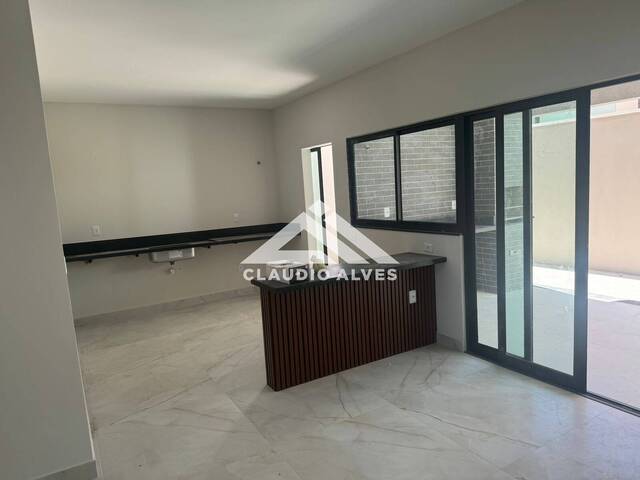 CASA para Compra em Feira de Santana - 5