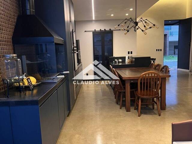 CASA EM CONDOMÍNIO para Compra em Feira de Santana - 5