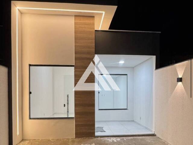 CASA para Compra em Feira de Santana - 2