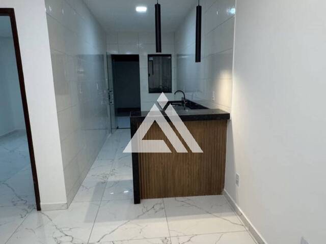 CASA para Compra em Feira de Santana - 4