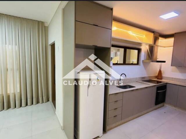 CASA EM CONDOMÍNIO para Compra em Feira de Santana - 4